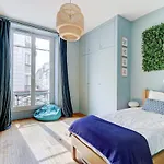 Beautiful Apartment In Le Marais