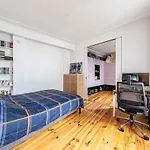 Beautiful Apartment In Le Marais
