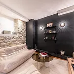 Beautiful Apartment In Le Marais