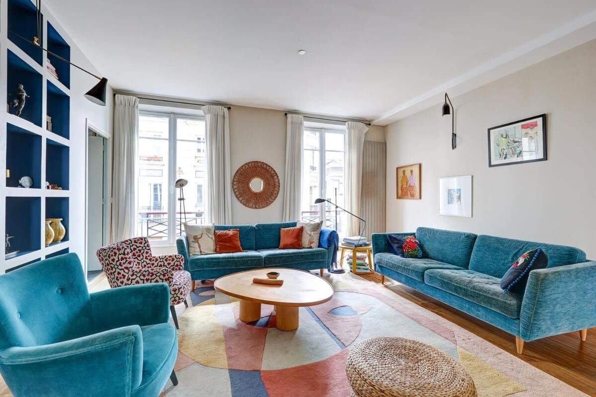 Beautiful In Le Marais Apartment