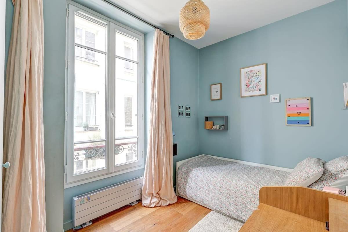 Apartment Beautiful In Le Marais Paris